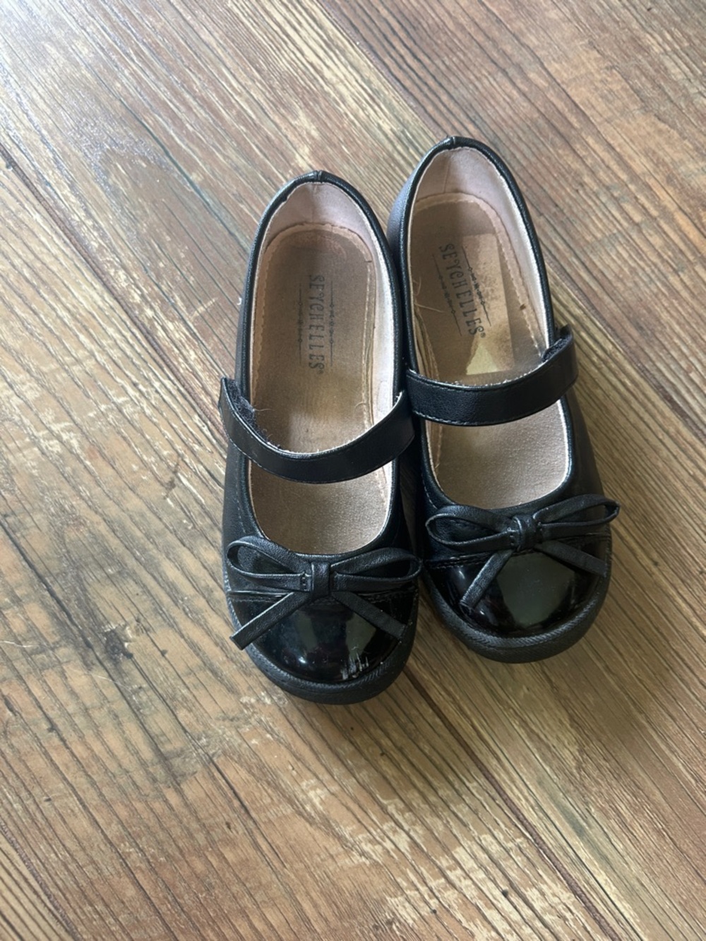 Seychelles Black Patent Mary Jane Shoes with Bow